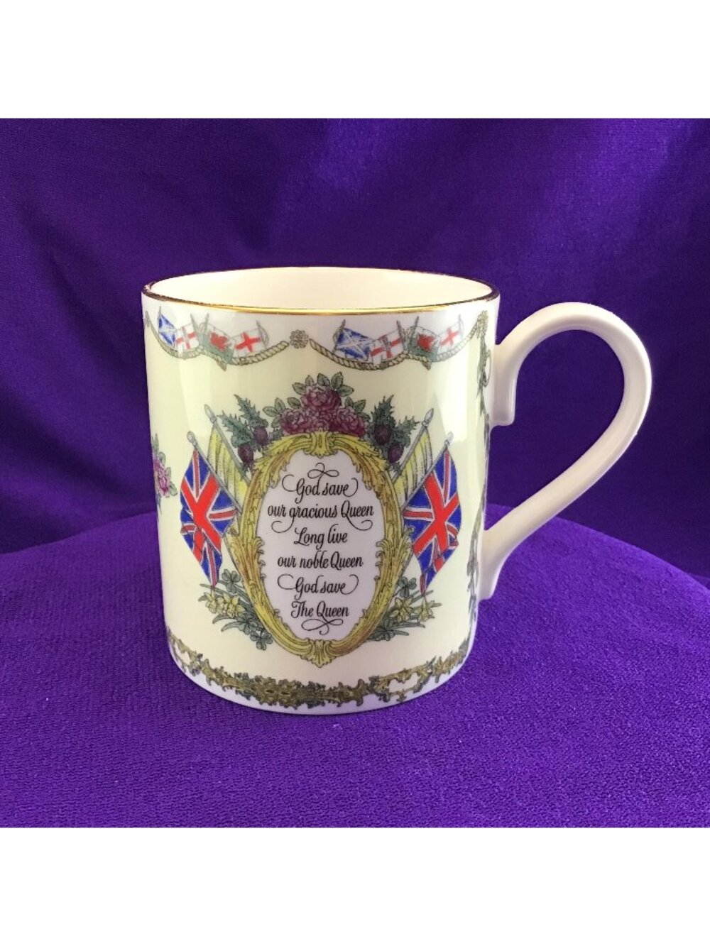 Queen Elizabeth II Platinum Jubilee Mug 1952 2022 Halcyon Days Made in England
